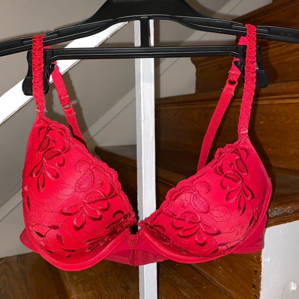 Sweet Nothings Red Bra Size 36B